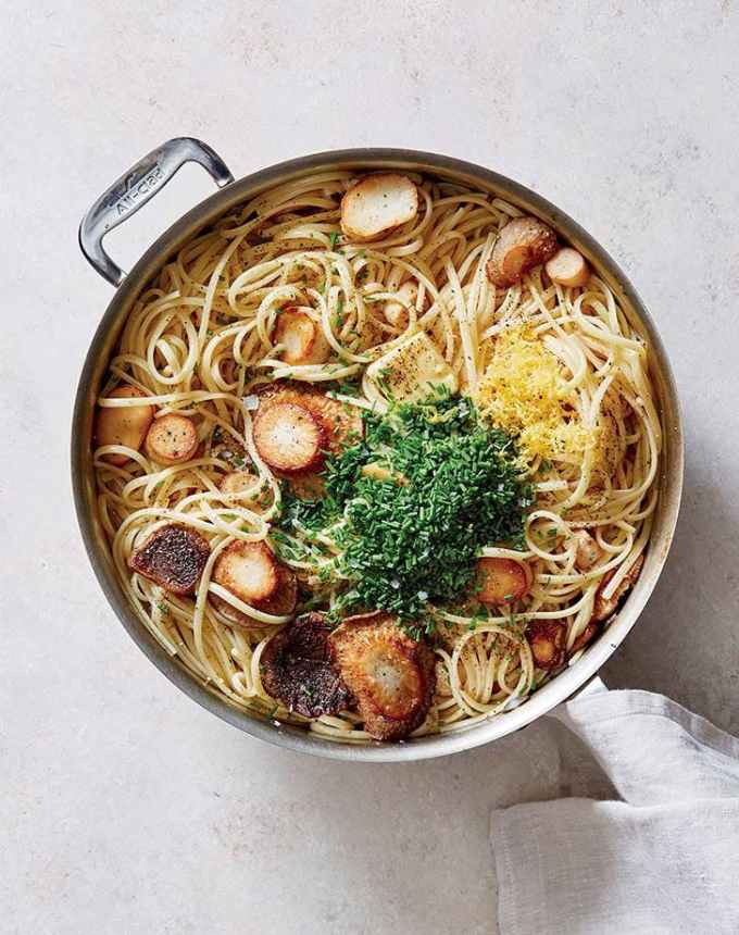 birthday dinner ideas: skillet linguine with trumpet mushroom scallops