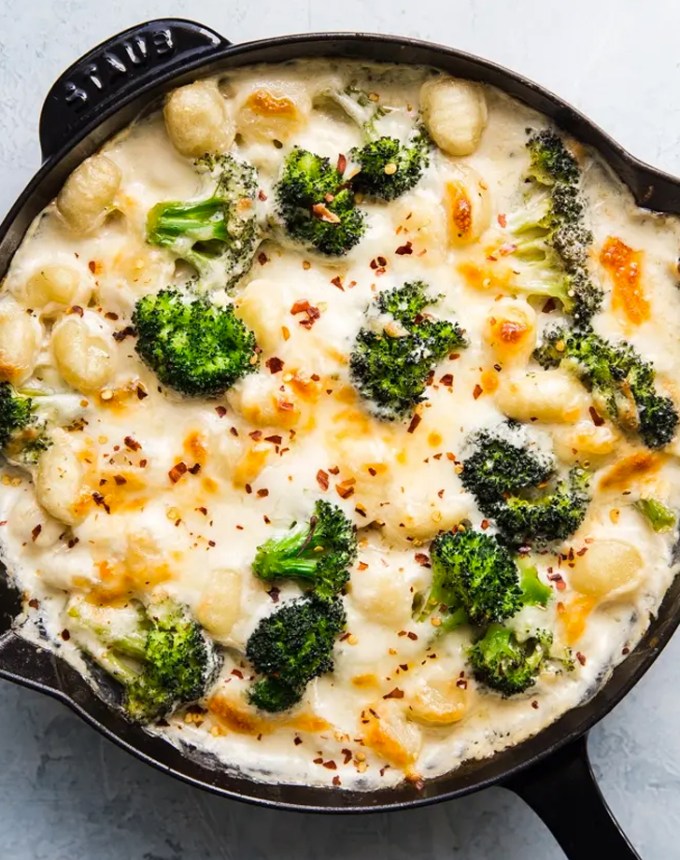 easy gnocchi recipes: baked gnocchi with broccoli