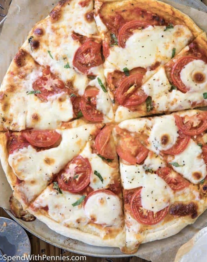 toddler dinner ideas: easy margherita pie