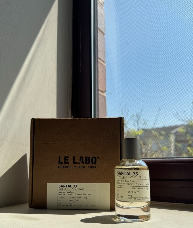 le-labo-santal-33-review: the box and bottle for le labo's santal 33
