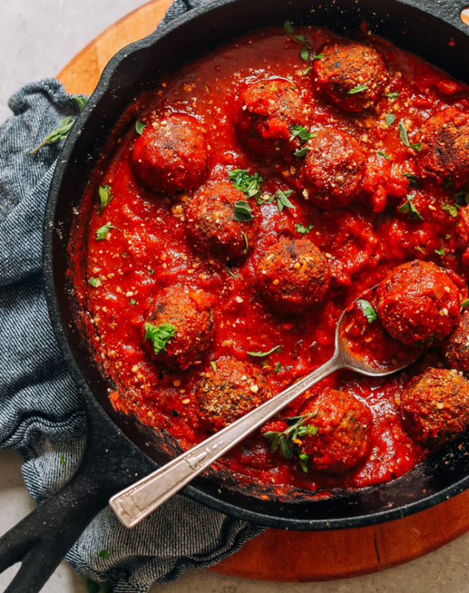 easy dinner party recipes: vegan meatballs